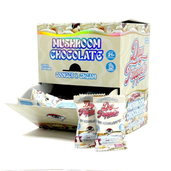 1 piece Cookies and Cream Chocolate Bar